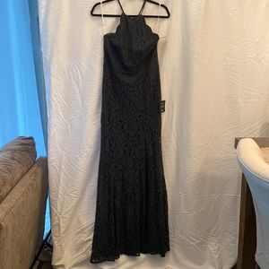 Lulu’s Bridesmaid Dress - Dark Green - Medium